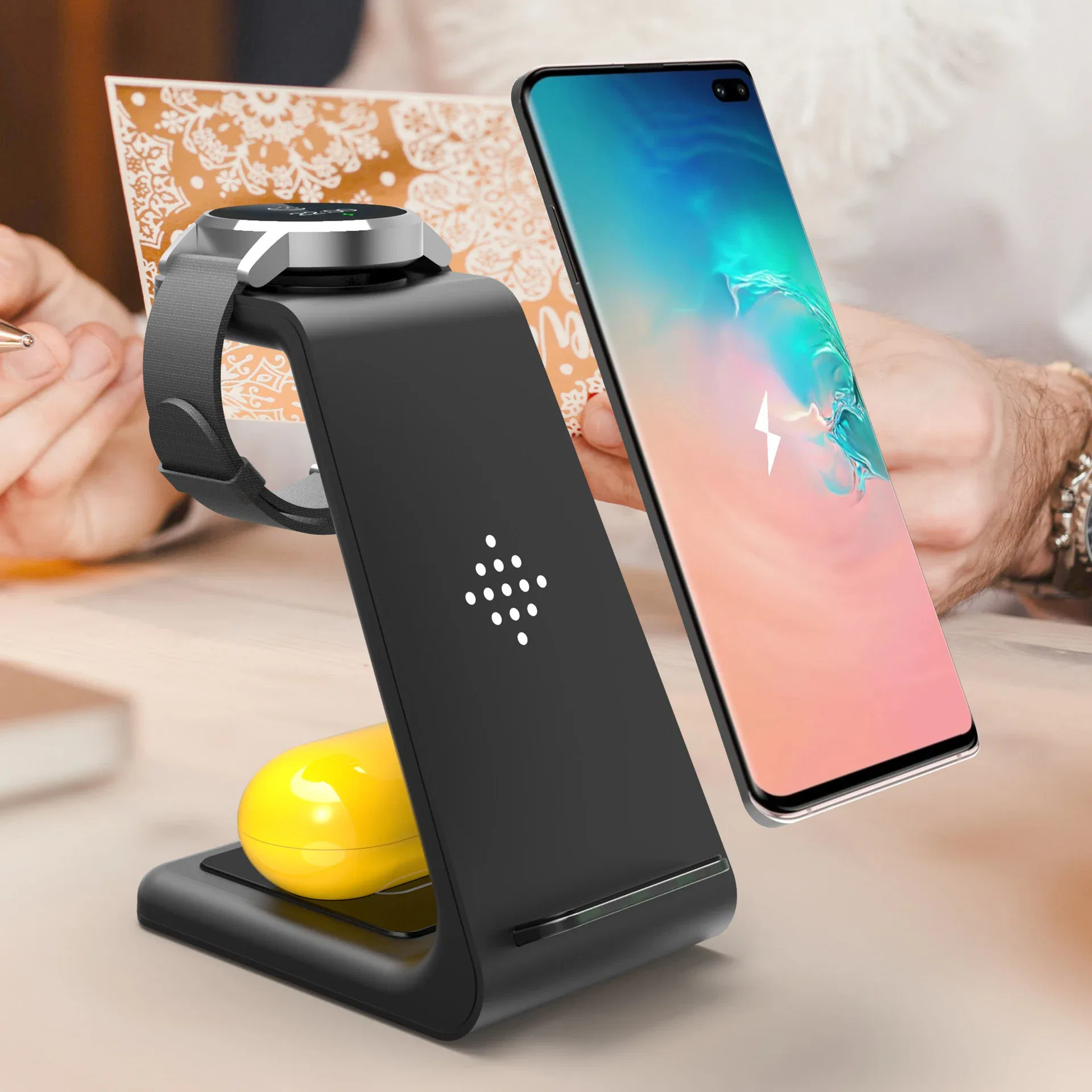 3 In 1 Fast Charging Station Wireless Charger Stand Wireless Quick Charge Dock For Phone Holder - Imagem 6